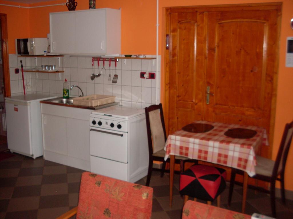 Lala Apartmanok Balatonboglár エクステリア 写真