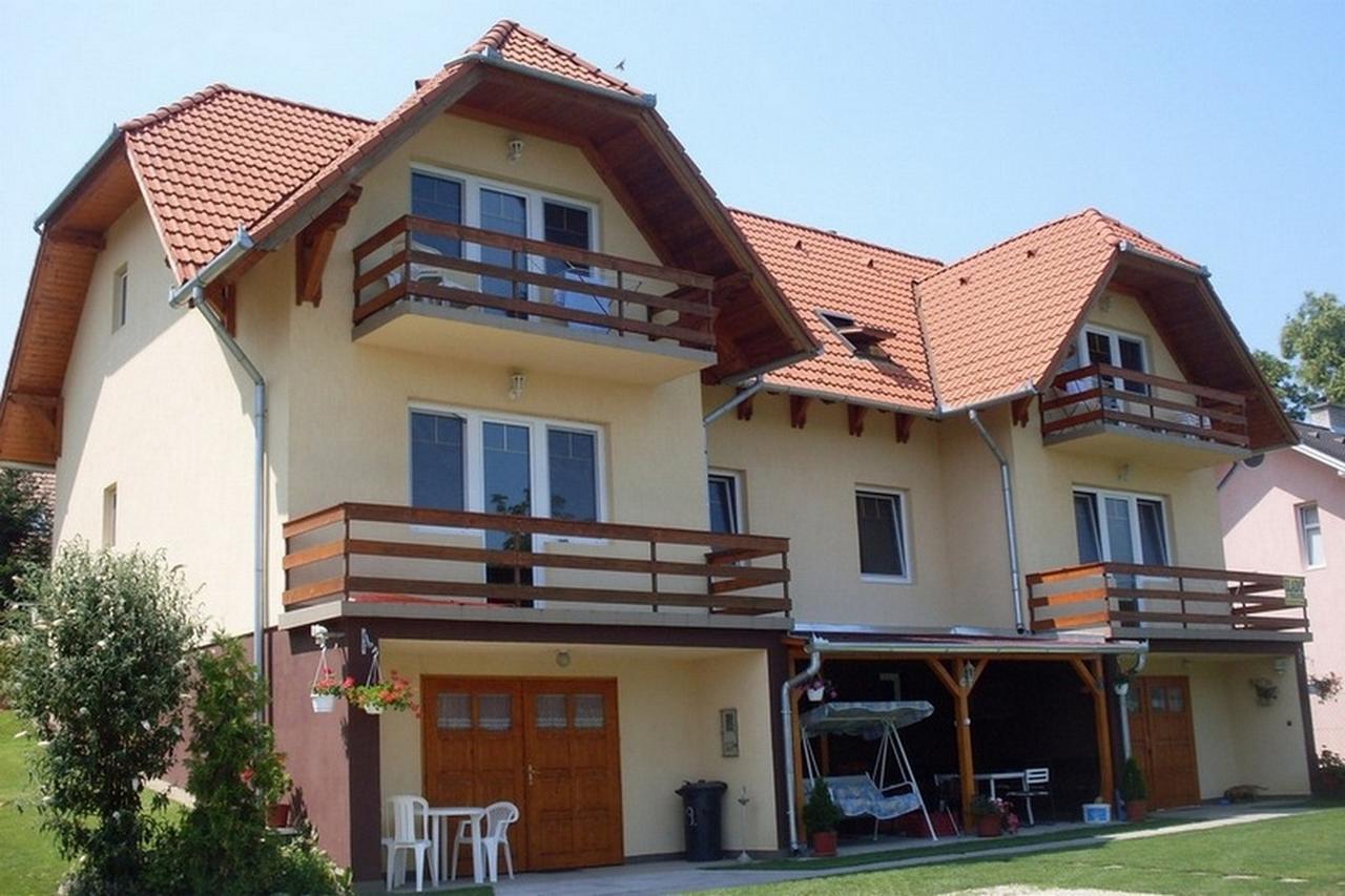 Lala Apartmanok Balatonboglár エクステリア 写真