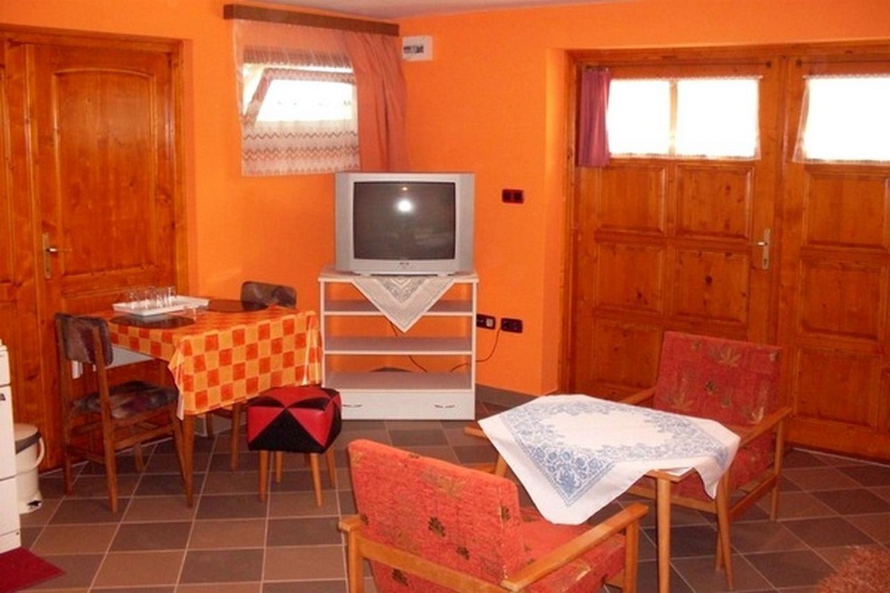 Lala Apartmanok Balatonboglár エクステリア 写真