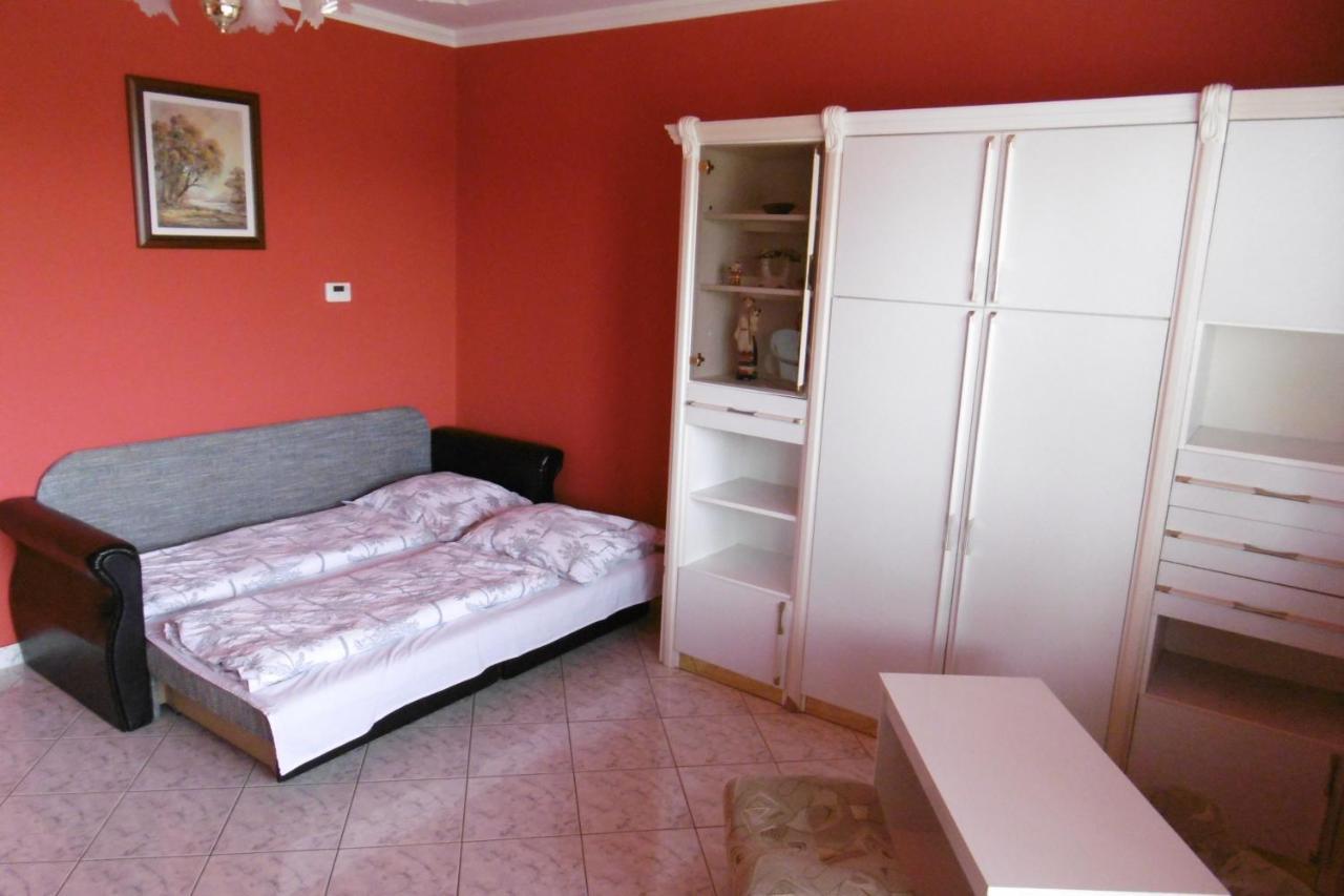 Lala Apartmanok Balatonboglár エクステリア 写真