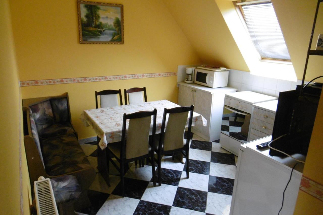Lala Apartmanok Balatonboglár エクステリア 写真